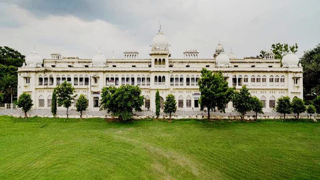 लखनऊ विश्वविद्यालय के बीटेक कोर्सेस में नई शिक्षा नीति लागू:जानिए छात्रों के लिए क्यों है खास